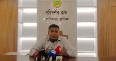 বিরোধী দল দমনে সরকার বলপ্রয়োগের পথই বেছে নিয়েছে: হাসনাত আবদুল্লাহ