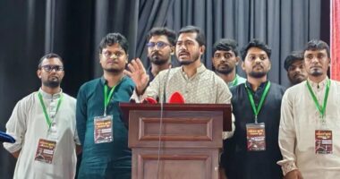 'এত আন্দোলন করেন, সরকার ক্ষমতা ছেড়ে দিলে দেশ চালাবে কে' – প্রশ্ন প্রতিমন্ত্রী নুরের