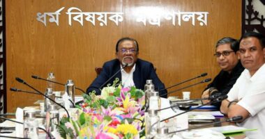 সরকারি সম্মানির আওতায় আসছেন আড়াই লাখেরও বেশি ইমাম, মুয়াজ্জিন ও ধর্মীয় কর্মী