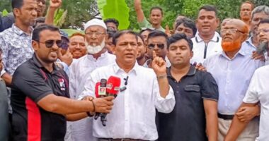 মুখ সামলান,তা না হলে কিন্তু শরীর সামলাতে পারবেন না: আনিসুর রহমান