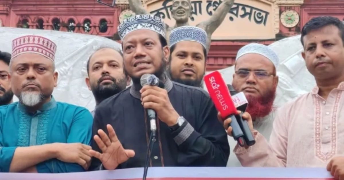 এই পৃথিবীতে যারা স্বৈরাচার হয়ে পালিয়েছে তারা পুনরায় ফিরে আসতে পারেনি, সুতরাং হাসিনা আর আসবে না: আমির হামজা