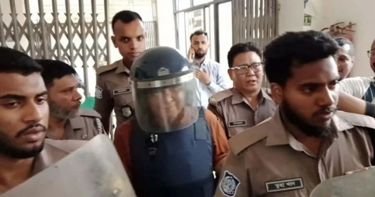 খালেদা জিয়ার বাসার সামনে বালুর ট্রাক ও পেপার স্প্রে: ৭ দিনের রিমান্ডে জগলুল পাশা