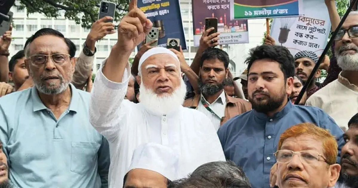 ঘেরাও করে সরকারের কারও সাক্ষাৎ পেল না ১১ দল, সচিবালয় ছাড়লেন  নেতারা