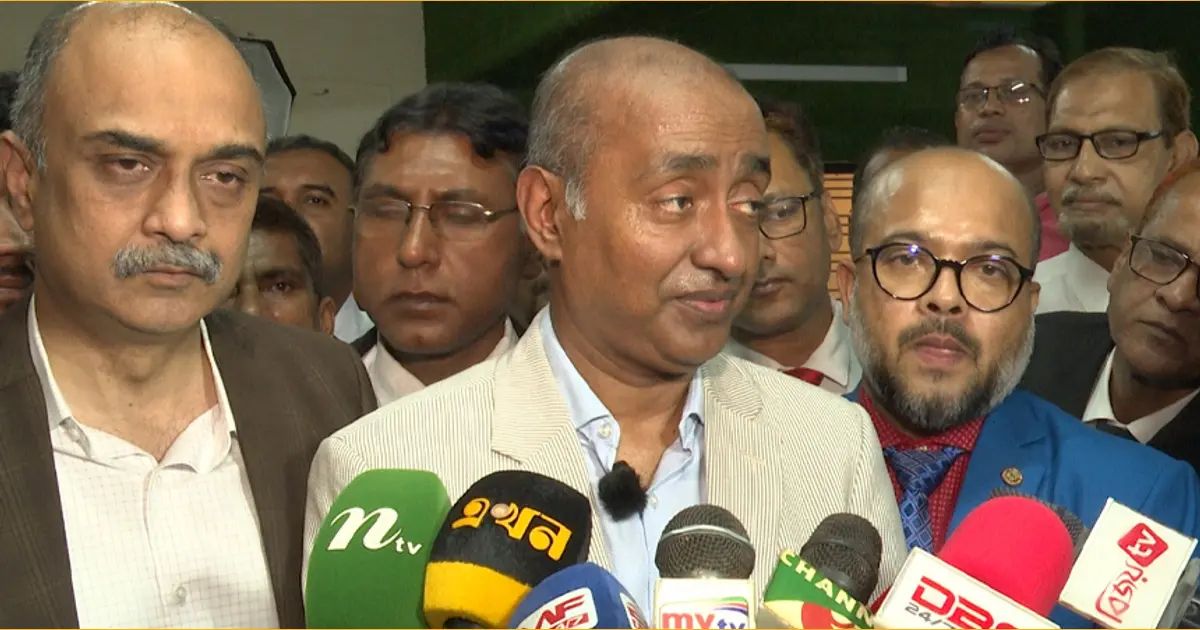শেখ হাসিনা ডিসেম্বরে আসুক,আমিও বিশ্বাস করতে চাই উনি ডিসেম্বরে এসে কারাগারে যান: আইনমন্ত্রী