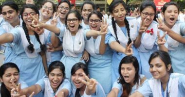 এসএসসি ও সমমান পরীক্ষার ফলাফল আজ, জানা যাবে দুইভাবে