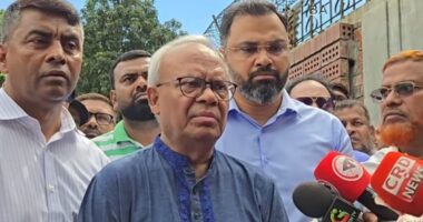 ফ্যাসিস্টকে খুশি করতে একাত্তরকে ইতিহাস থেকে মুছে দেওয়ার জন্য বর্তমানে কোনো কোনো রাজনৈতিক দল প্রচেষ্টা চালাচ্ছে: রিজভী