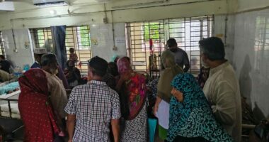 তালায় এক রাতে দুই বাড়িতে চেতনানাশক স্প্রে করে দুর্ধর্ষ চুরি!