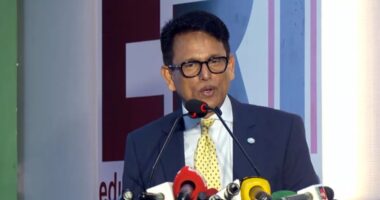 একযোগে অবসর-কল্যাণের টাকা পাচ্ছেন অবসরপ্রাপ্ত শিক্ষকরা: শিক্ষামন্ত্রী