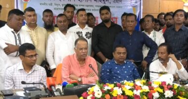 এত ঋণ করে যাওয়া হয়েছে যে সরকারি কর্মকর্তাদের বেতন দেওয়াটাও কঠিন হয়ে যাবে একদিন: বিদ্যুৎমন্ত্রী