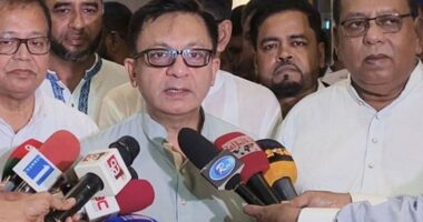 গ্যাস সংকট বর্তমান সরকারের সৃষ্টি নয়,সংকট থেকে স্থায়ীভাবে বের হতে হলে প্রায় দুই বছর সময় লাগতে পারে: বাণিজ্যমন্ত্রী