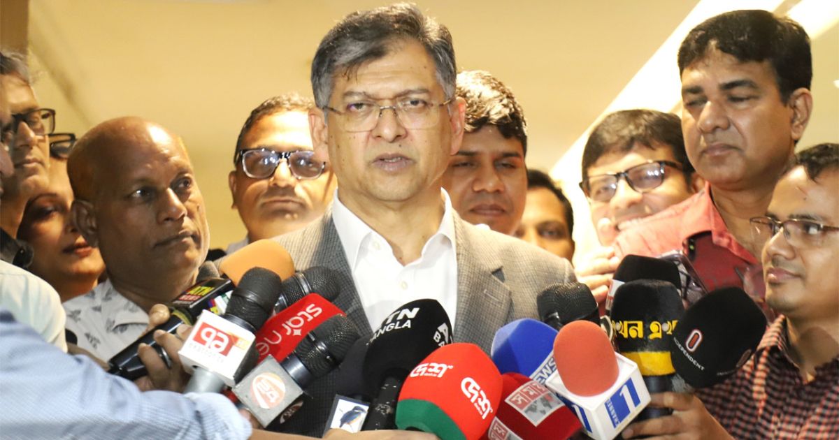 ছয় মাসে আইনশৃঙ্খলায় দৃশ্যমান উন্নতি, জনপ্রত্যাশা পূরণে আরও সময় লাগবে: স্বরাষ্ট্রমন্ত্রী