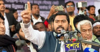 আমরা টহল দেওয়া শুরু করলে অনেক এলাকা থেকে জামায়াত-শিবির নাই হয়ে যাবে: নুরুল হক নুর