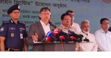 মহাসড়কে কোনো ধরনের থ্রি হুইলার চলতে দেওয়া হবে না: স্বরাষ্ট্রমন্ত্রী