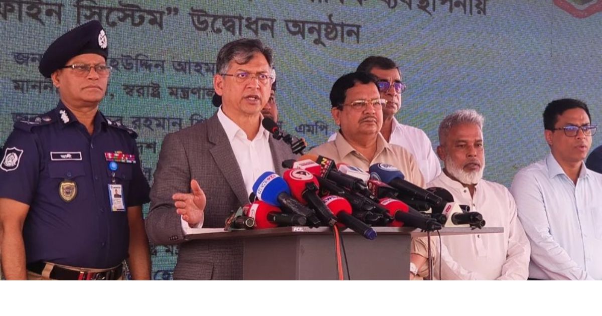 মহাসড়কে কোনো ধরনের থ্রি হুইলার চলতে দেওয়া হবে না: স্বরাষ্ট্রমন্ত্রী