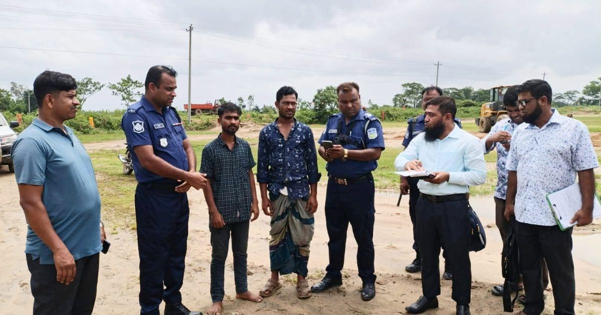 অবৈধভাবে বালু উত্তোলন ও পরিবহনের দায়ে দুজনকে জরিমানা