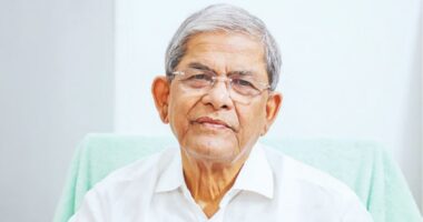 মধ্যরাতে মির্জা ফখরুলের আবেগঘন পোস্ট, ‘আজ আপনাদের থেকে সর্বশেষ বিদায় নেওয়ার সময় এসেছে’
