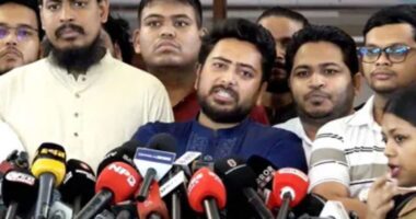 কাঙ্ক্ষিত সংস্কার অনুযায়ী রাষ্ট্রপতি নির্বাচন হচ্ছে না,বিএনপির মুখে এক, কাজে আরেক: নাহিদ ইসলাম