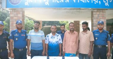 ডিবি পরিচয়ে অটোরিকশা চুরি, আন্তঃজেলা চক্রের ৪ সদস্য গ্রেপ্তার
