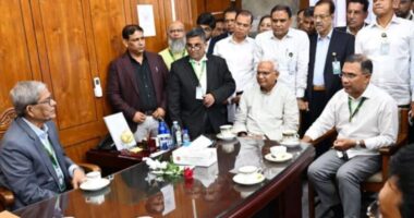 নবনির্বাচিত রাষ্ট্রপতি মির্জা ফখরুলের সঙ্গে প্রধানমন্ত্রীর সৌজন্য সাক্ষাৎ