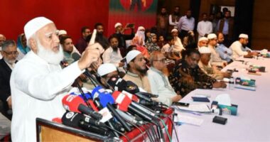 প্রধানমন্ত্রী সারাবিশ্বই সফর করতে পারেন,কোনো অসুবিধা নেই,তবে সেই সফর হতে হবে সমতার, সমমর্যাদার, বন্ধুত্বের : শফিকুর রহমান