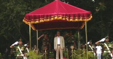 ২৩তম রাষ্ট্রপতি মির্জা ফখরুল ইসলাম আলমগীরকে বঙ্গভবনে গার্ড অব অনার প্রদান