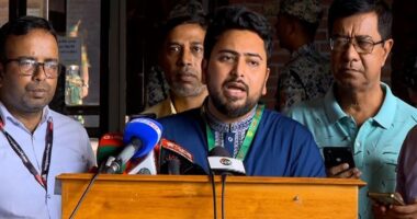 বিএনপি সরকার জনগণকে যে প্রতিশ্রুতি দিয়েছিল তার কোনোটিই রক্ষা করতে পারেনি: নাহিদ ইসলাম