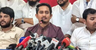 চট্টগ্রাম ডুবলে হাঁটু পানিতে শুটিংয়ের নাটক আর দেখতে চাই না: সারজিস আলম