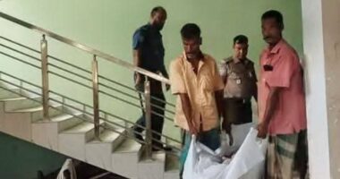জুয়ার নেশা ও ঋণের বোঝা,পূবাইলে গলায় ফাঁস দিয়ে রাজমিস্ত্রির মৃত্যু