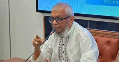 বিনা খরচে ১০ হাজার কর্মীকে মালয়েশিয়া পাঠাবে সরকার: প্রবাসীকল্যাণমন্ত্রী
