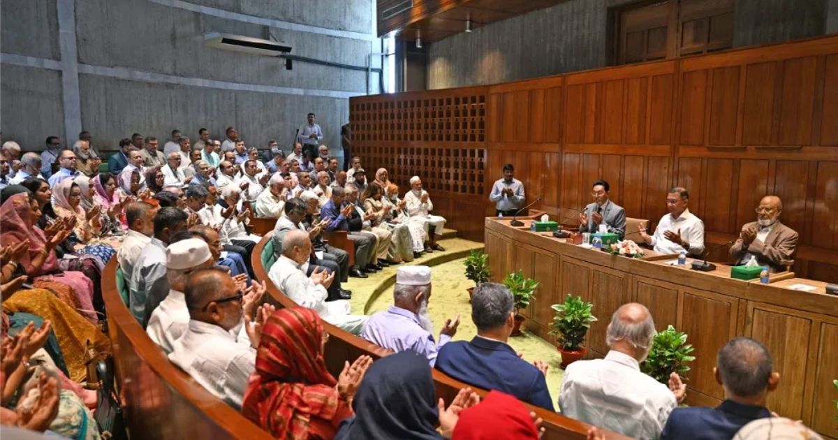 অপপ্রচার ঠেকাতে এমপিদের মাঠে থাকার নির্দেশ সরকারের
