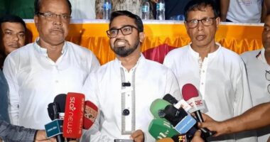 জামায়াত-এনসিপির লংমার্চ আ. লীগের ফেরার পথ তৈরি করছে : রাশেদ খাঁন