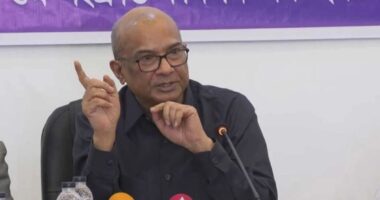 গুম মৃত্যুর চেয়েও ভয়াবহ,কেউ গুমের শিকার হলে পরিবার জানতেই পারে না প্রিয়জন কোথায়’: বিচারপতি মঈনুল