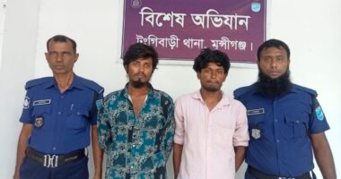 জোড়া মঠে পুলিশের অভিযান, গাঁজাসহ গ্রেপ্তার দুই যুবক