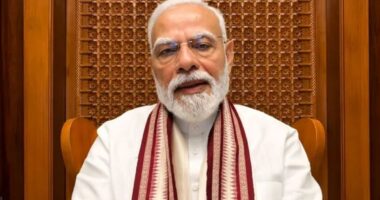 আমাকে ও আমার প্রয়াত মাকে গালি দেওয়া হয়েছে: নরেন্দ্র মোদি
