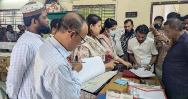 মুন্সীগঞ্জে এআর ক্লিনিকে অনিয়ম, ৮০ হাজার টাকা জরিমানা