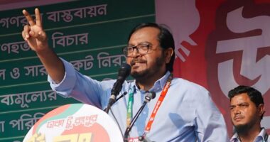 সরকার ভুলের পর ভুল করে জনগণের অনাস্থা আরও বাড়িয়ে তুলেছে: মঞ্জু