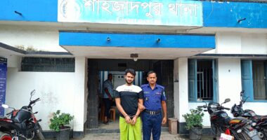 শাহজাদপুরে সন্ত্রাসবিরোধী আইনের মামলায় ছাত্রলীগের সহ- সভাপতি পারভেজ আটক