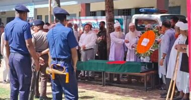 বীর মুক্তিযোদ্ধা রুহুল কুদ্দুস ফরাজীকে রাষ্ট্রীয় মর্যাদায় চিরবিদায়