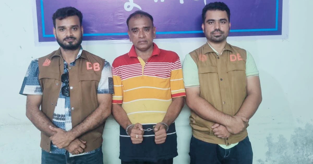 ৫০০ ইয়াবাসহ ছয় মামলার আসামি বিল্লাল গ্রেপ্তার