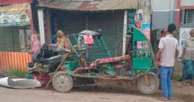 গাজীপুরে ট্রাক-অটোরিকশার মুখোমুখি সংঘর্ষে নিহত ৩, আহত ৩