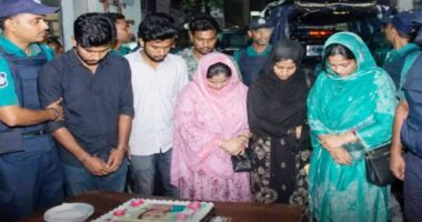শেখ হাসিনার জন্মদিন পালনের অভিযোগে নারীসহ আটক ৭