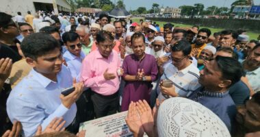 মহিপুর কো-অপারেটিভ মাধ্যমিক বিদ্যালয়ে দুটি একাডেমিক ভবনের ভিত্তিপ্রস্তর স্থাপন