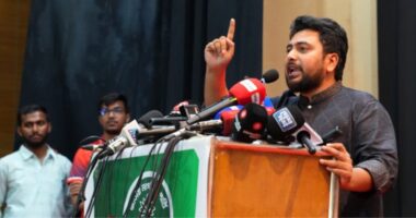নতুন করে গণভোটের কথা বলা সরকারের অপকৌশলেরই অংশ,কিন্তু দেশের মানুষ তা মেনে নেবে না : নাহিদ ইসলাম