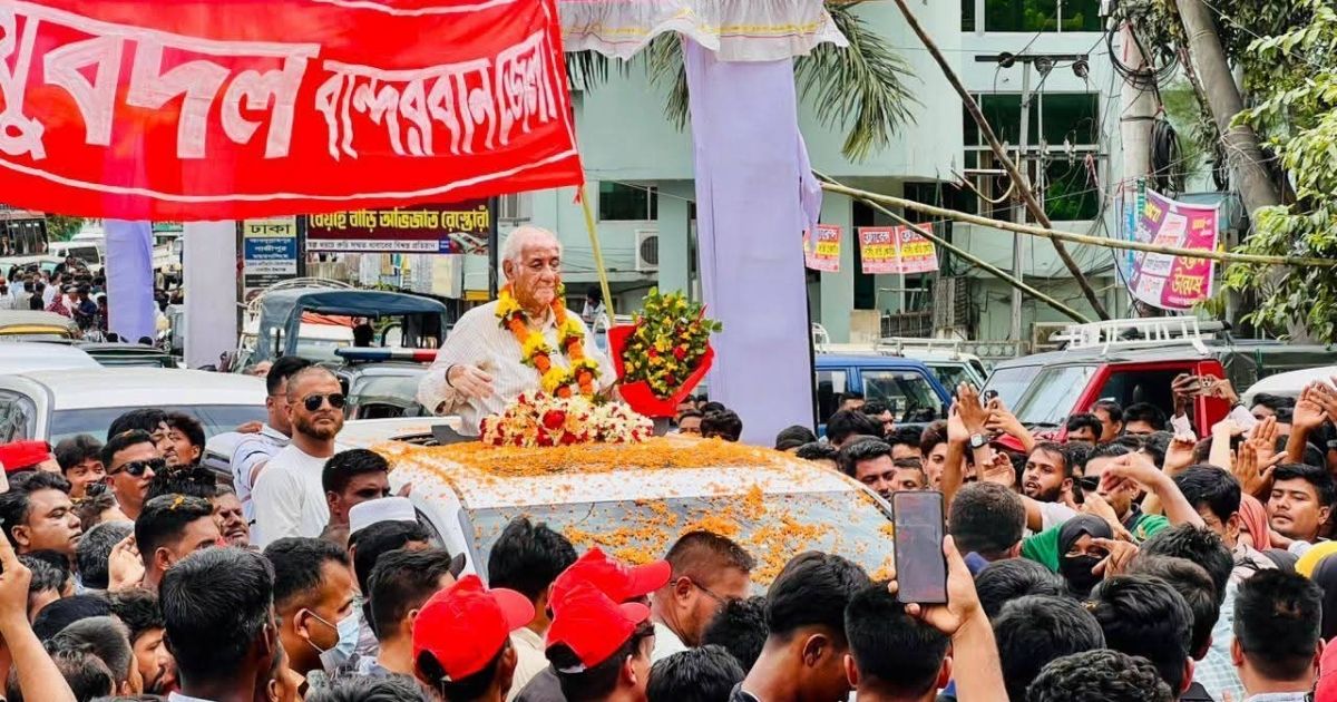 মন্ত্রী হিসেবে প্রথম সফরে বান্দরবানে সাচিং প্রু জেরীকে রাজকীয় সংবর্ধনা