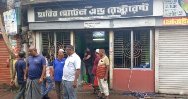 গলাচিপায় বিএনপির প্রতিষ্ঠাবার্ষিকীর কর্মসূচির মধ্যে হোটেলে ভাঙচুর