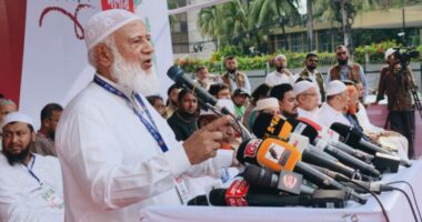 আমরা আজ কোনো দল, ব্যক্তি, গোষ্ঠীর জন্য এই রাস্তায় নামিনি,আমরা ১৮ কোটি মানুষের পক্ষে রাস্তায় নেমেছি: জামায়াত আমির