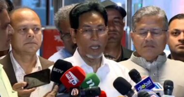 সরকারকে সময় না দিয়ে লং মার্চ করা অনুচিত, আরও কিছুদিন পর হলে ভালো হতো: চিফ হুইপ