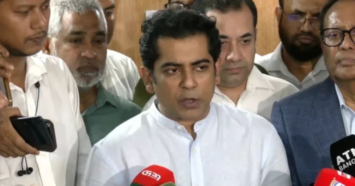 ফেসবুকে গালিগালাজ নিয়ন্ত্রণে আইন করবে সরকার: তথ্যমন্ত্রী পার্থ