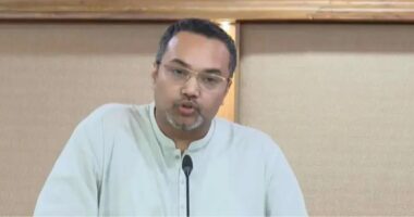 জ্বালানি সংকট নিরসনে সরকারের সুনির্দিষ্ট পরিকল্পনা রয়েছে: মাহদী আমিন