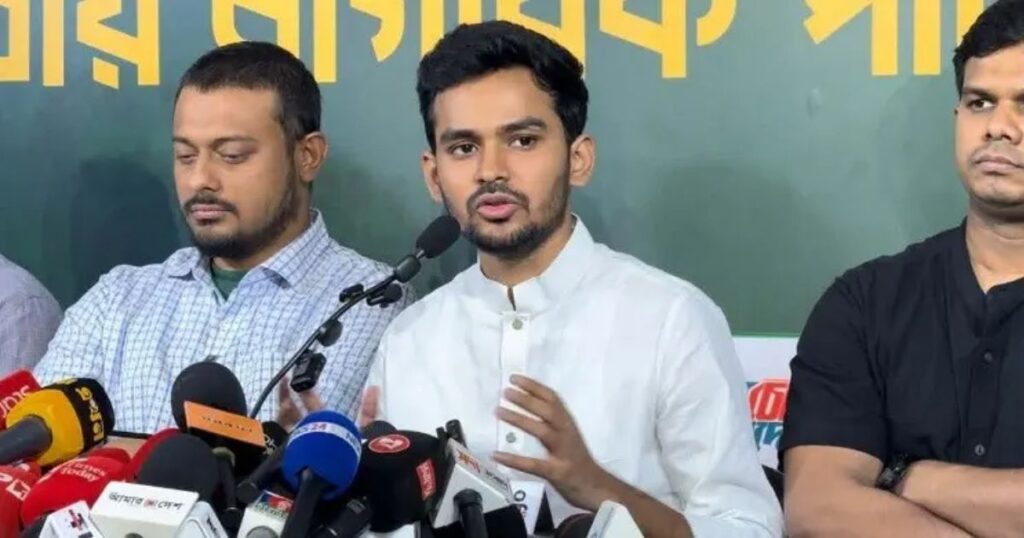 দেশের বাইরে আরামের বিদেশজীবনের চেয়ে আমি দশ বছর জেল খাটাটাকে চুজ করব, কারণ আমার ন্যাশনালিজমের পাওয়ারটা স্ট্রং : আসিফ